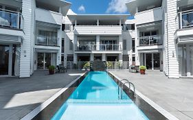 Oceanside - Paihia Waterfront Apartment