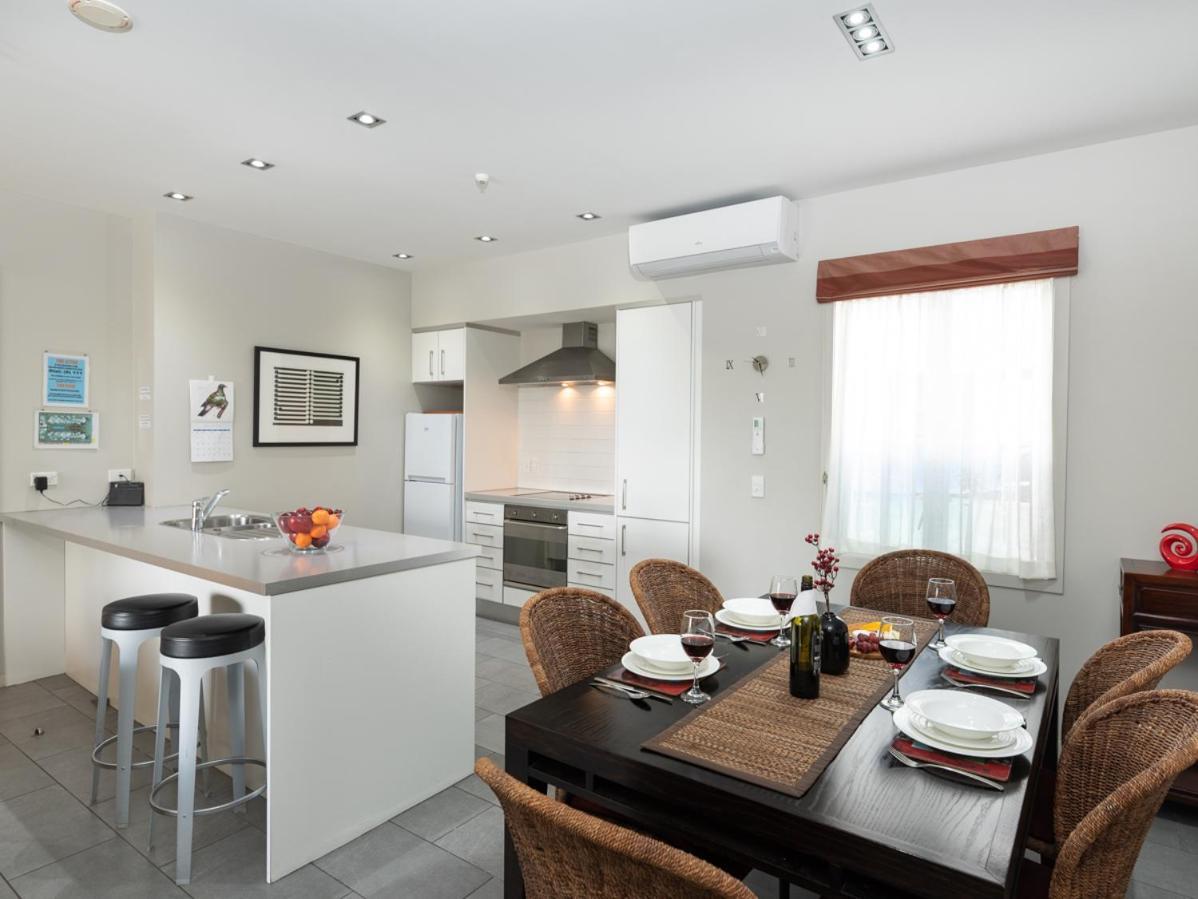 Oceanside - Paihia Waterfront Apartment Exterior photo